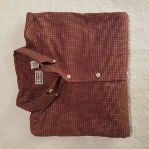 L.L. Bean Men's Wrinkle Resistant Short Sleeve Button Down Shirt 100% Cotton
